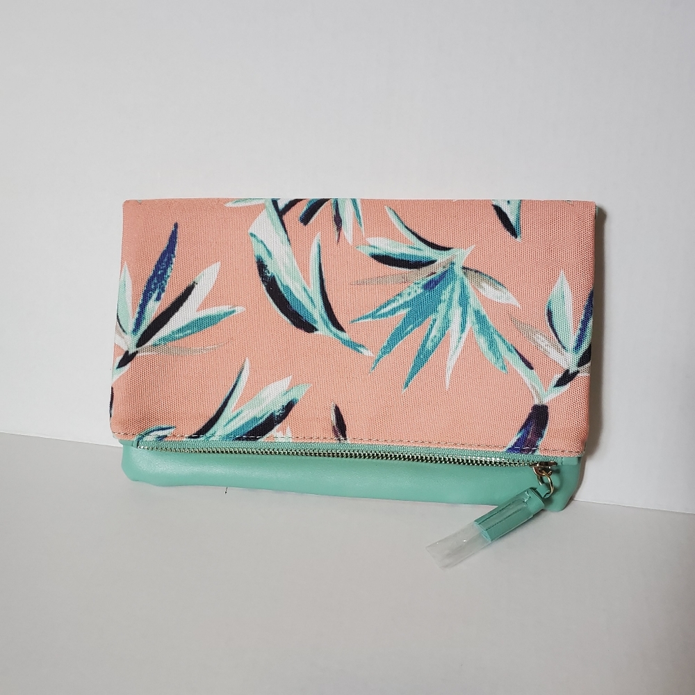 Clutch reversible